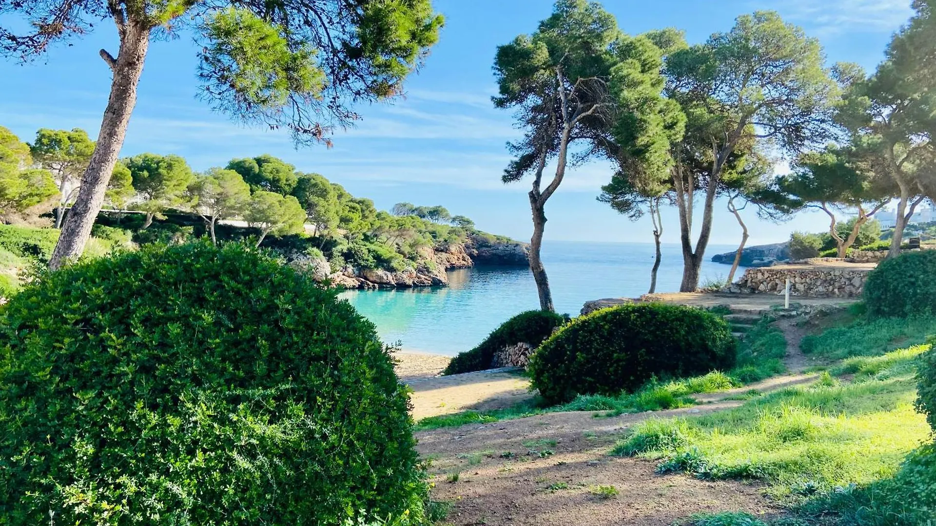 Mar Apartment. Pool, Bbc, Free Wifi Cala d'Or  0*, Cala d'Or (Mallorca) Spain